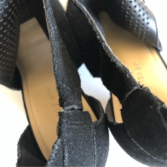 Marc Fisher Demika Perforated Block Heel Booties - Picture 6 of 15